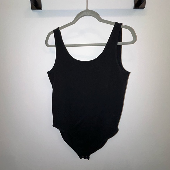 GAP bodysuit - Picture 2 of 3